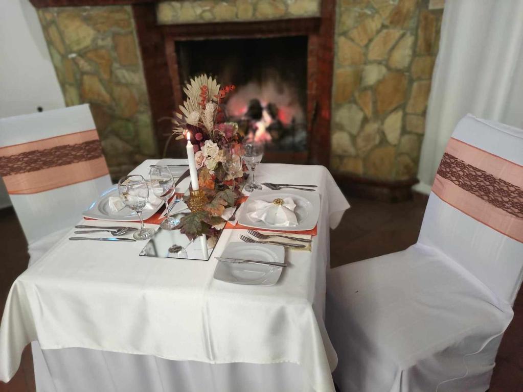 Kemence Csárda és Szálloda - Resim 29