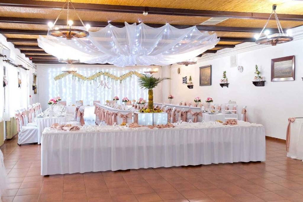 Kemence Csárda és Szálloda - Resim 34