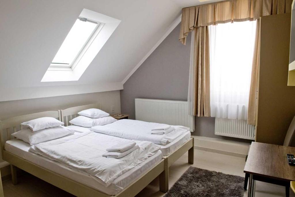 Kemence Csárda és Szálloda - Standard Twin Room