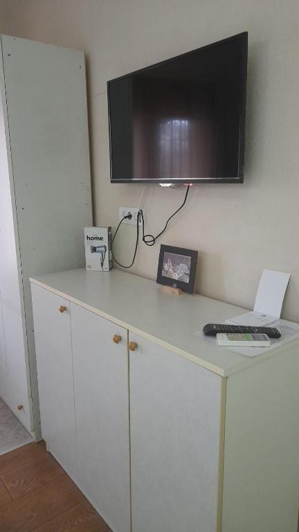 TV a/nebo společenská místnost v ubytování Apartmani Filip