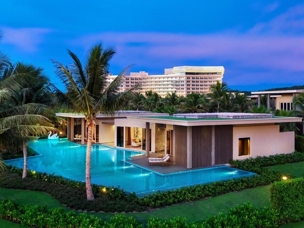 Two-Bedroom Pool Villa with Ocean View and Executive Privilege Pass