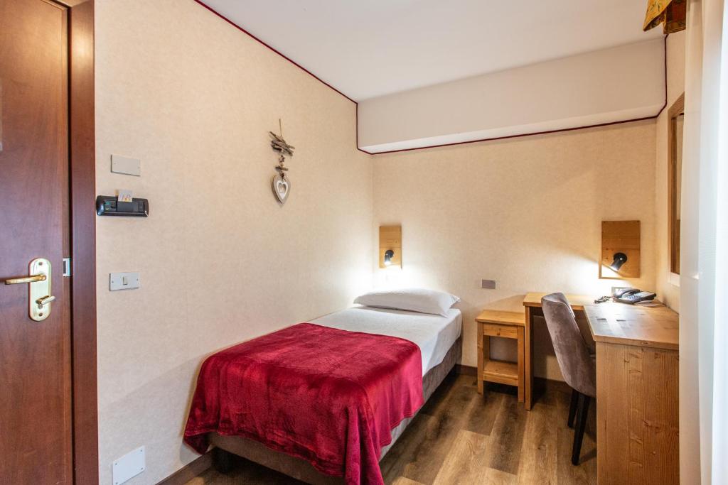 Hotel Bijou - Single Room