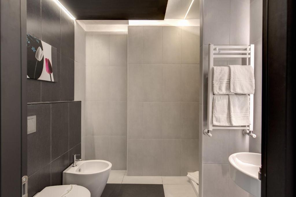Koupelna v ubytování Warmthotel