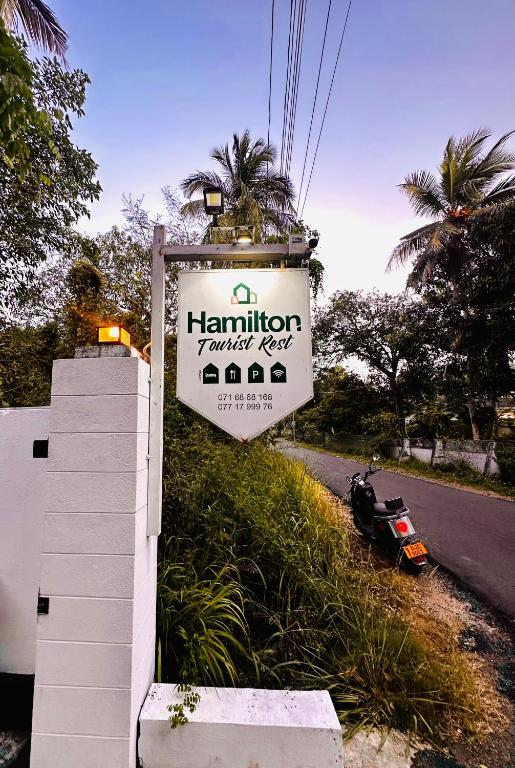 Certifikát, hodnocení, plakát nebo jiný dokument vystavený v ubytování Hamilton Tourist Rest