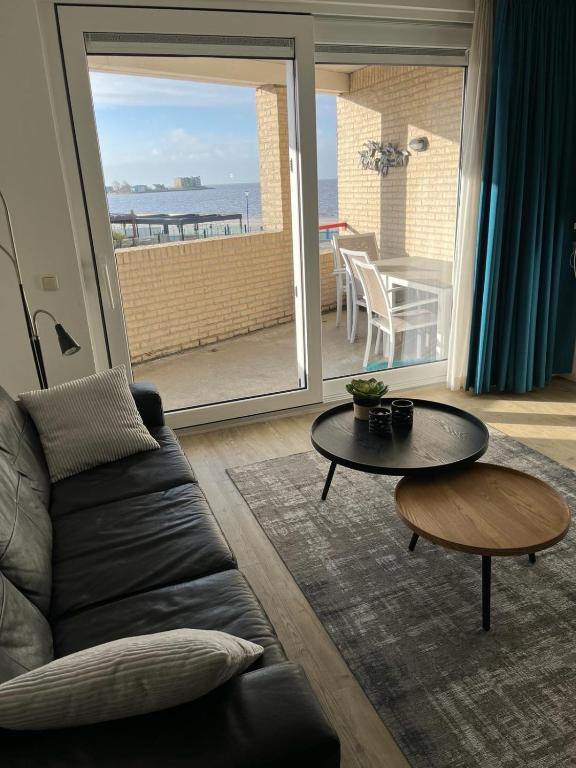 Istumisnurk majutusasutuses Appartement Strand Makkum