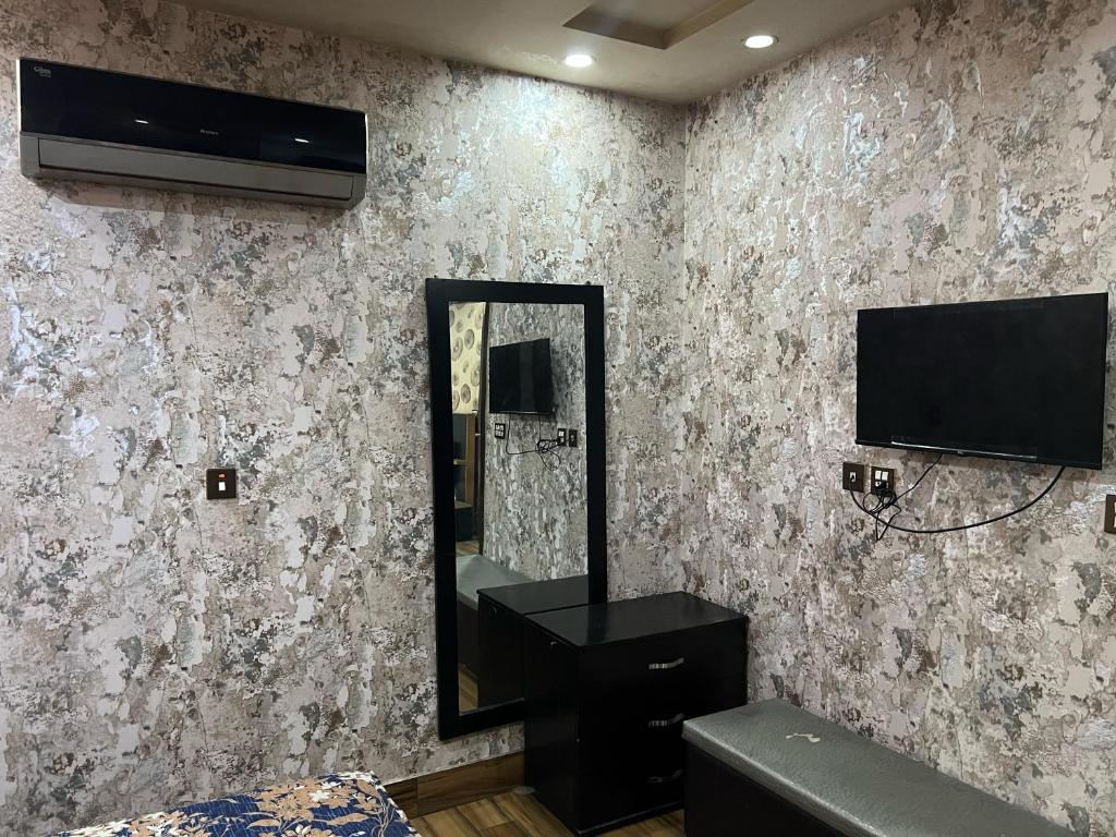 Prime Plaza - Twee Slaapkamers Appartement