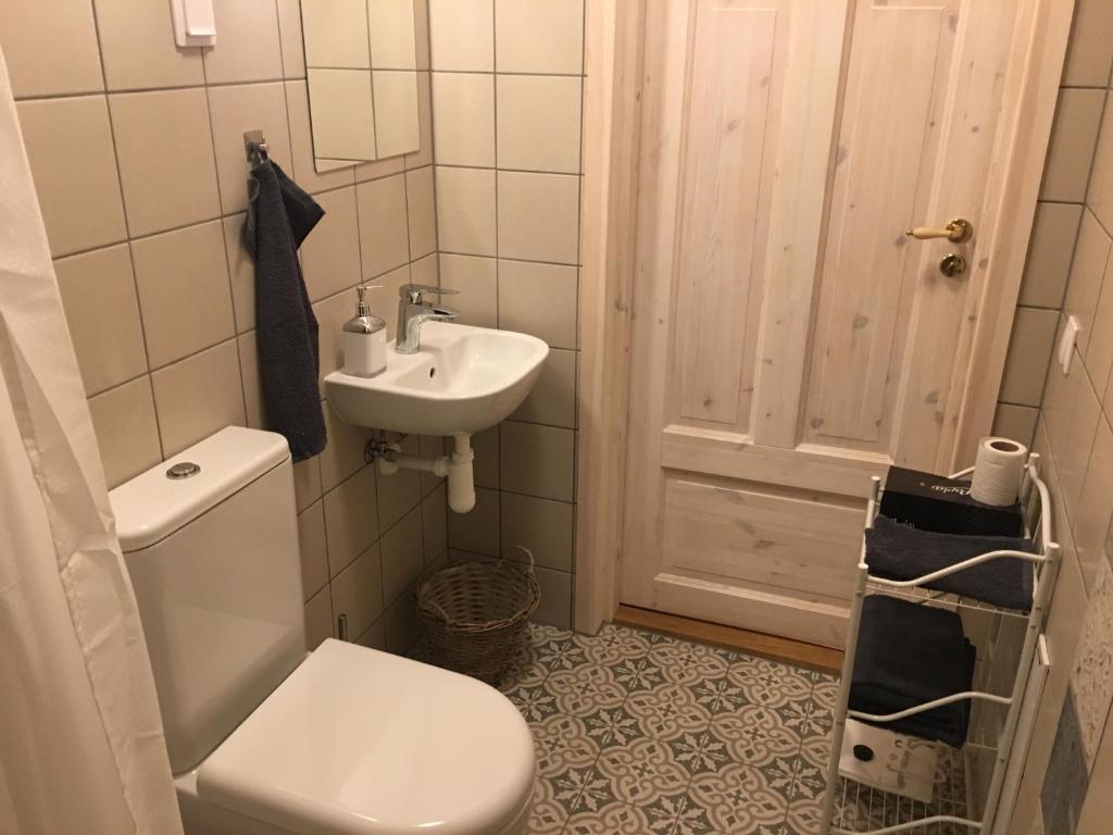 Koupelna v ubytování Harmoonikum
