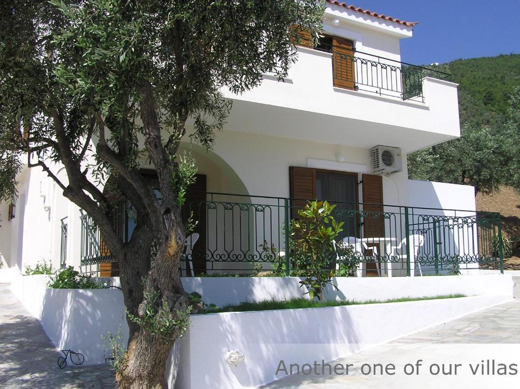 Eye Q Resort Seaview - 12