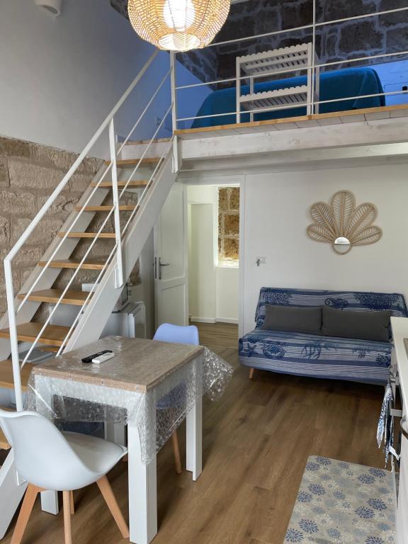 Postel nebo postele na pokoji v ubytování Catalogna10 Loft Suite