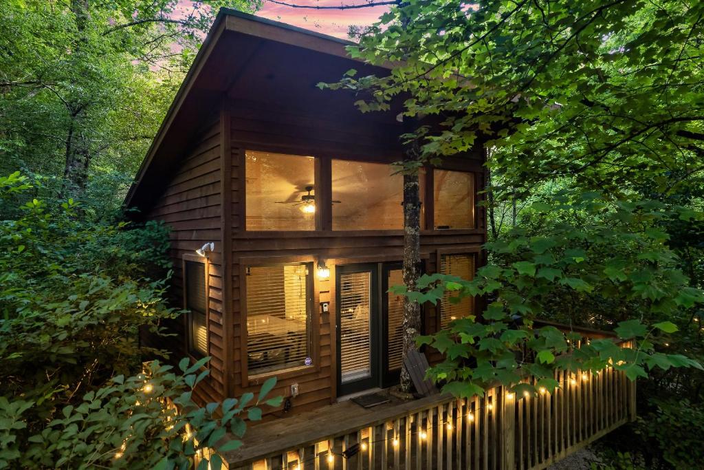 Rivers Edge Treehouses - Room King Estándar