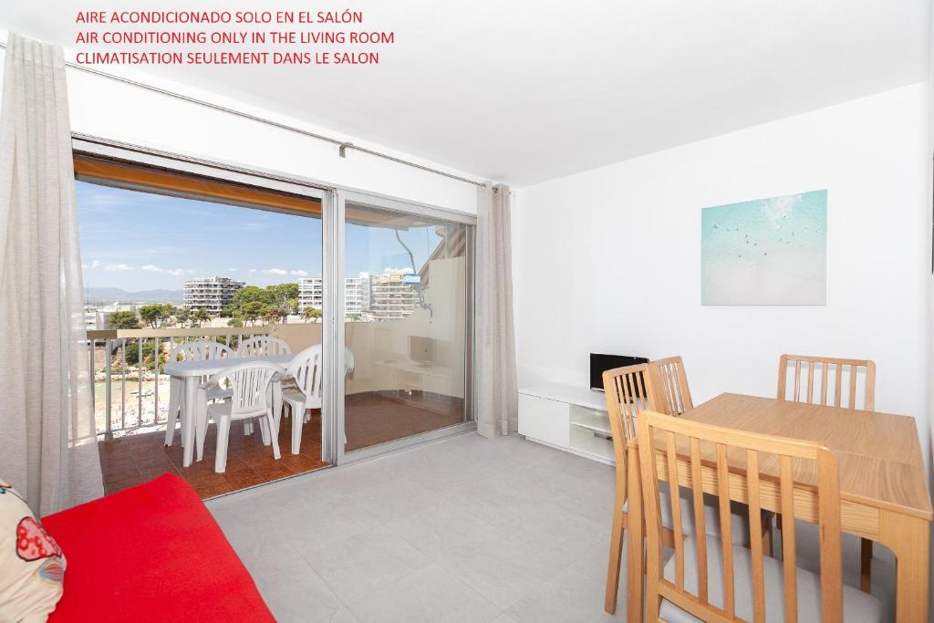 Balkón alebo terasa v ubytovaní UHC Sorolla Apartments
