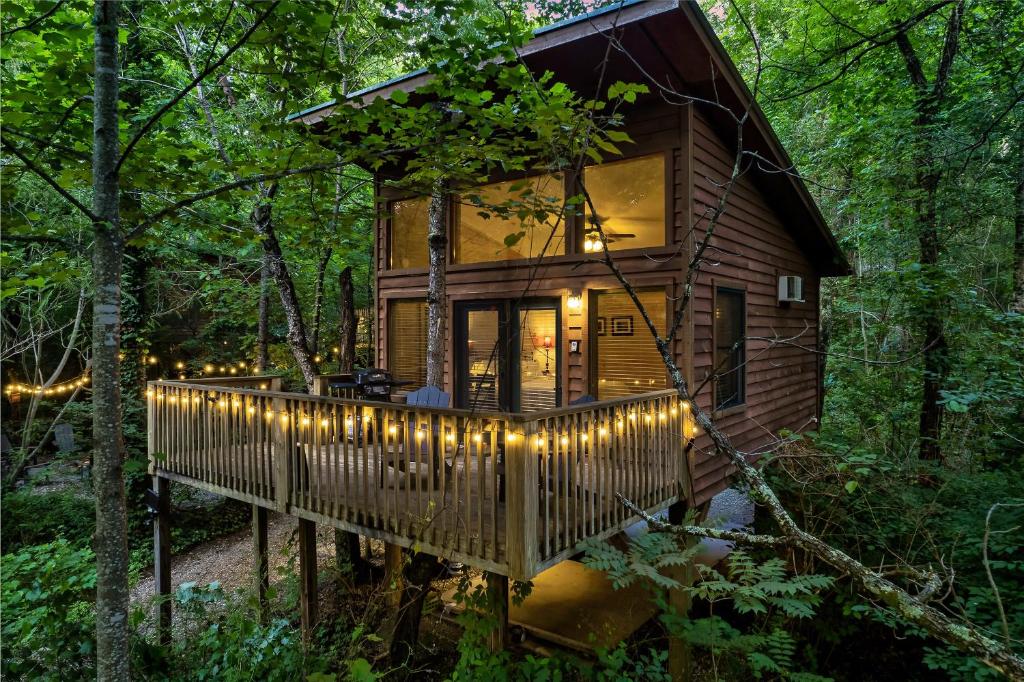 Rivers Edge Treehouses - Deluxe Double Room (2 Adultos + 1 Niño)