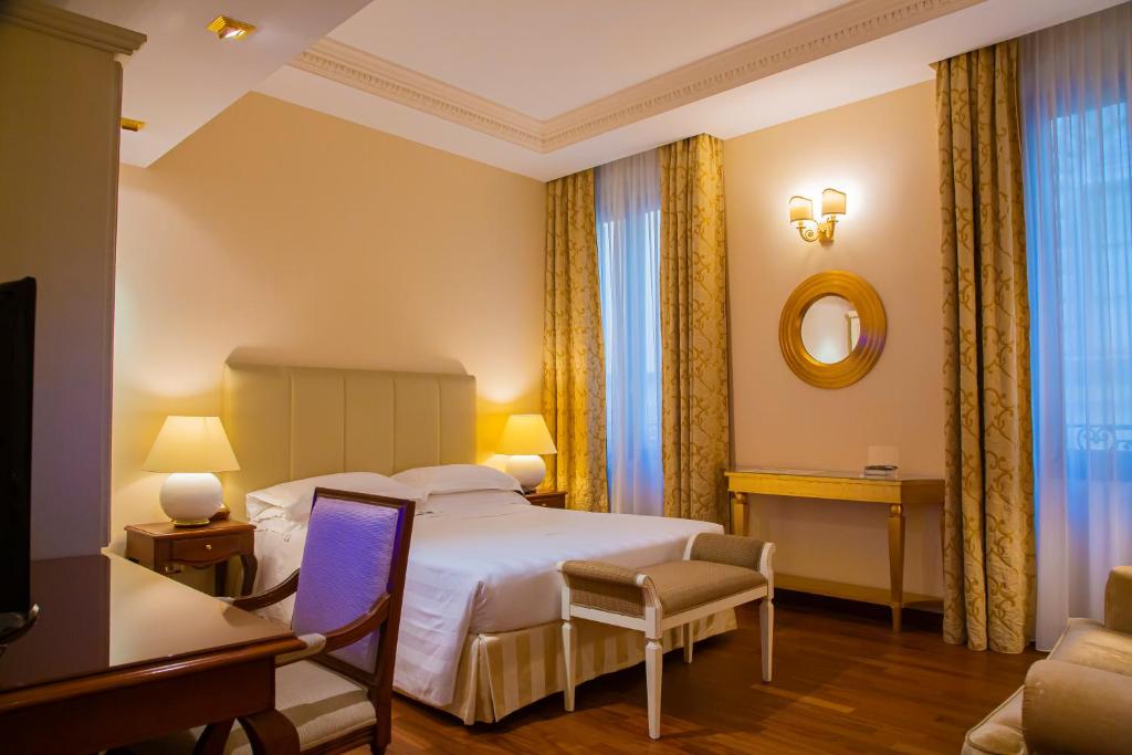 Golden Tower Hotel & Spa - 8