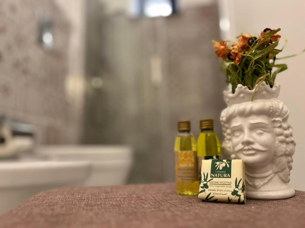 Koupelna v ubytování Punta Sallustro Lipari