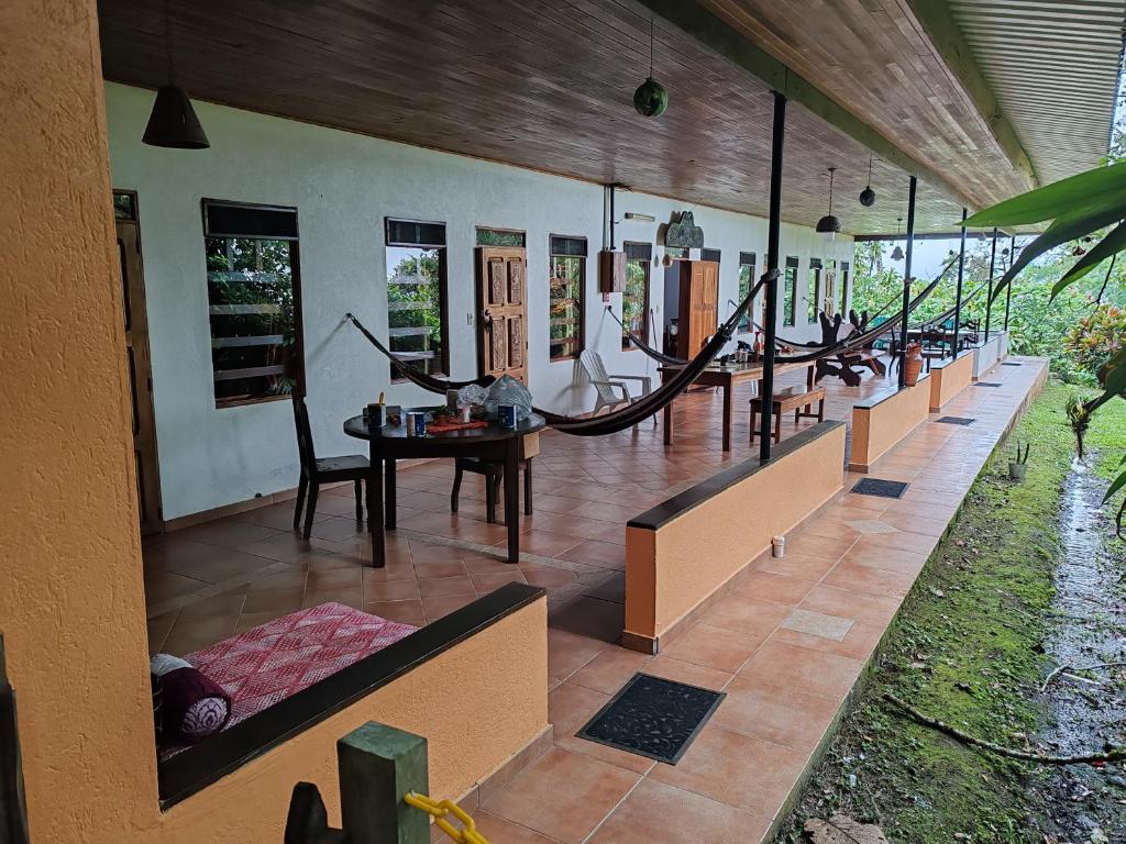 Fotografie z fotogalerie ubytování La Ceiba Tree Lodge v destinaci Tilarán