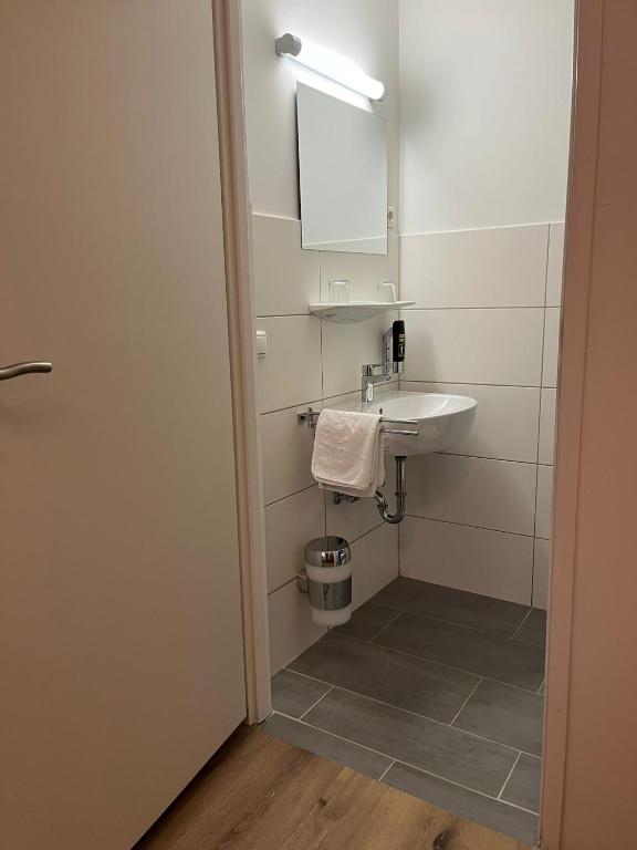 Koupelna v ubytování City Hotel Post 11