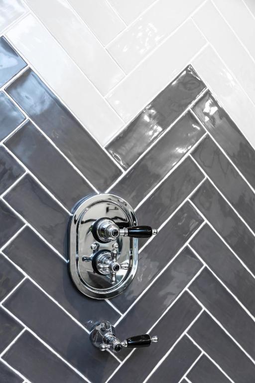 Hotel Indigo - Chester by IHG - Resim 18