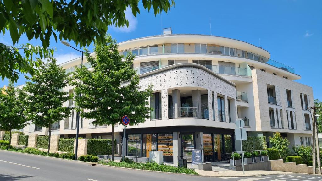Budova, v ktorej sa apartmán nachádza