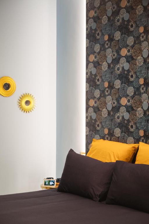 Postel nebo postele na pokoji v ubytování ALBERGO DIFFUSO Dimora Rossi Charme B&B
