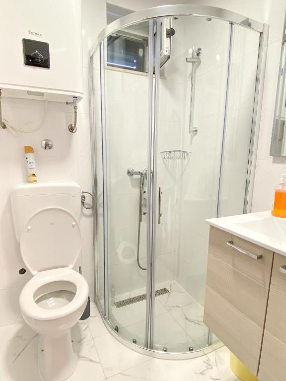 Kúpeľňa v ubytovaní Apartmani Nede