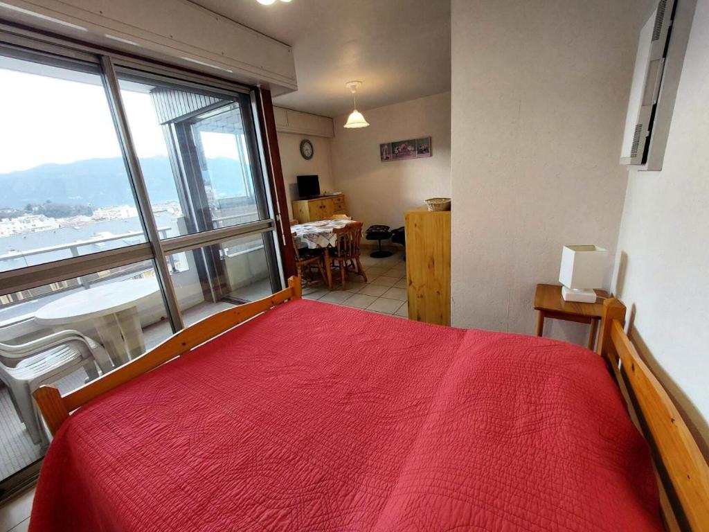 Photo de la galerie de l'établissement Résidence Le Chateau Durieux 1 - Belle vue pour ce petit hébergement très central ! MAE-7384, à Aix-les-Bains