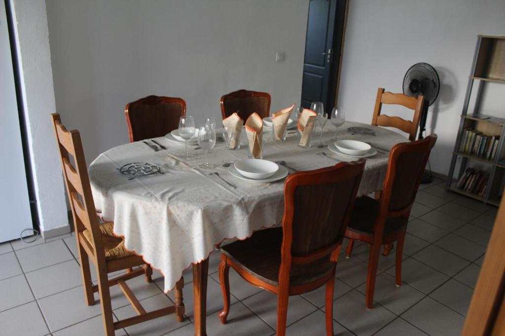 Fotografie z fotogalerie ubytování Villa Le Gommier, Meublé de tourisme 3 étoiles v destinaci Le Moule