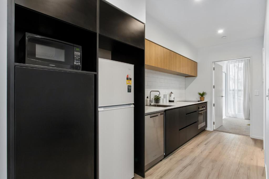 Modern Stylish New 3 Mins CBD - Resim 9