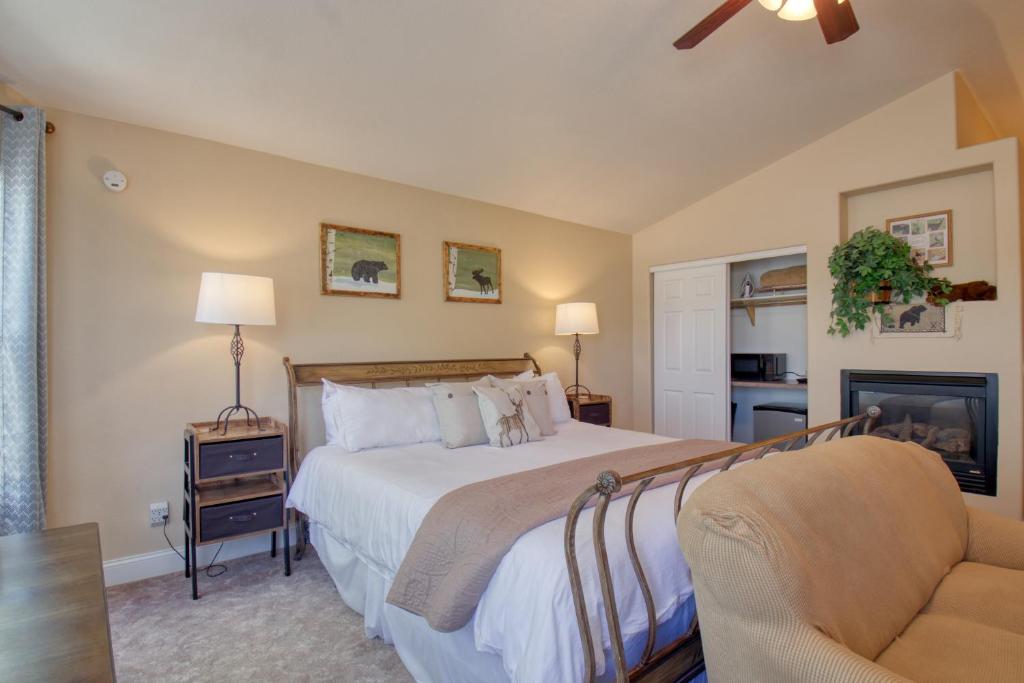 Castle Creek Manor - Suite King