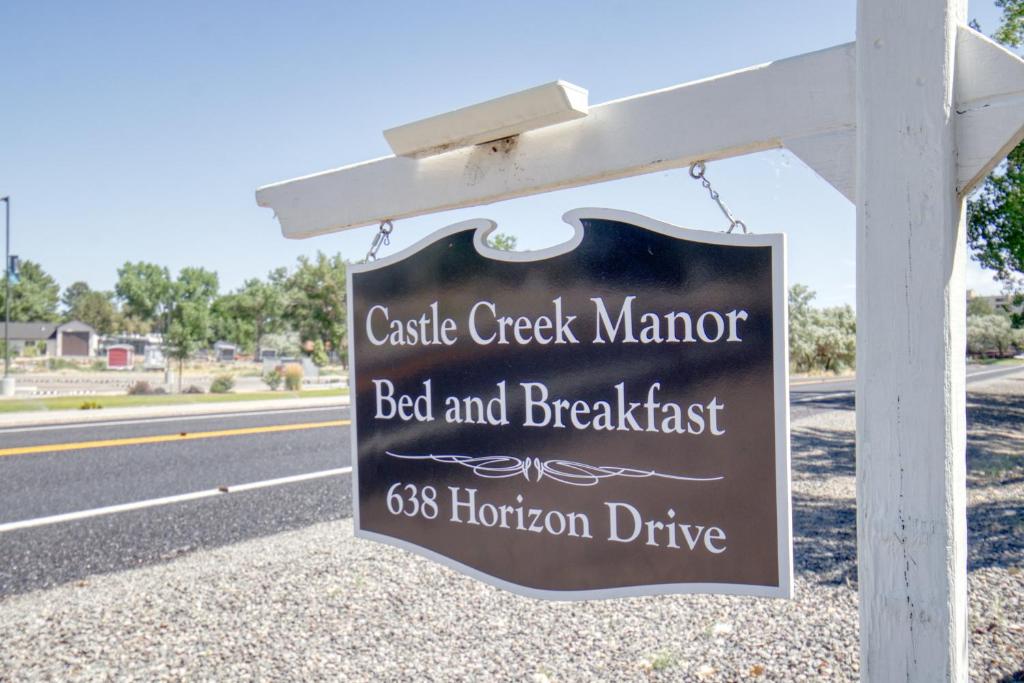 Castle Creek Manor photo