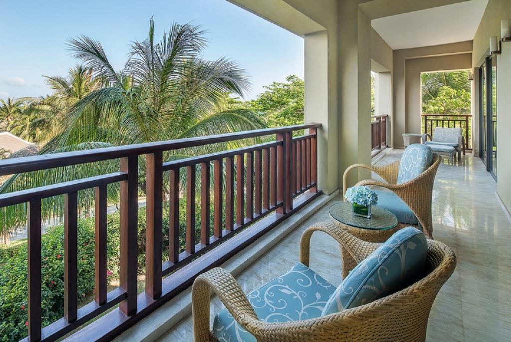 The Ritz-Carlton Sanya, Yalong Bay - Two-Bedroom Family Suite - Garden View