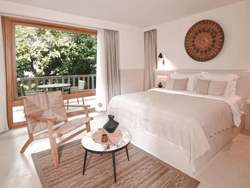 Perios Beach House - Adults Only - 