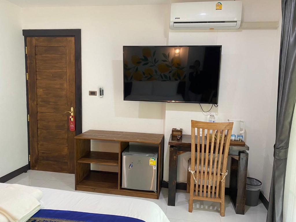 TV a/nebo společenská místnost v ubytování Lemon Guesthouse