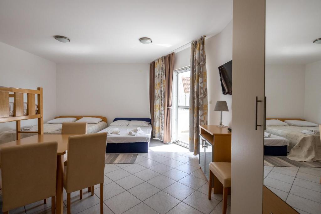 Apartments Eddy Veselica - Stüdyo Daire