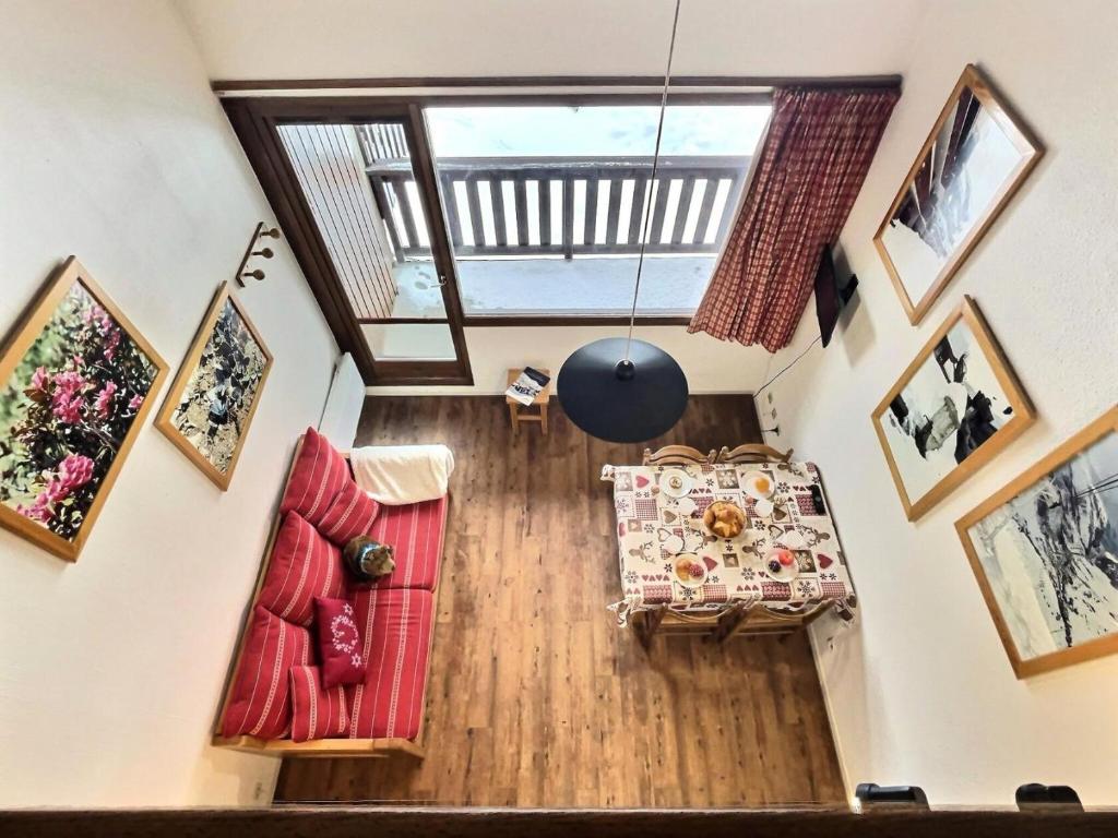 Posedenie v ubytovaní Résidence Le Chantelouve - Studio cabine avec mezzanine pour 5 personnes à Val d'Isère à 300m du centre du village et 450m des pistes MAE-1805