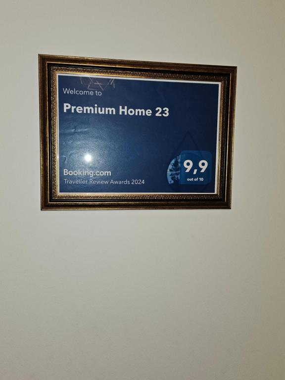 a picture of a sign on a wall at Premium Home 23 in Vienna