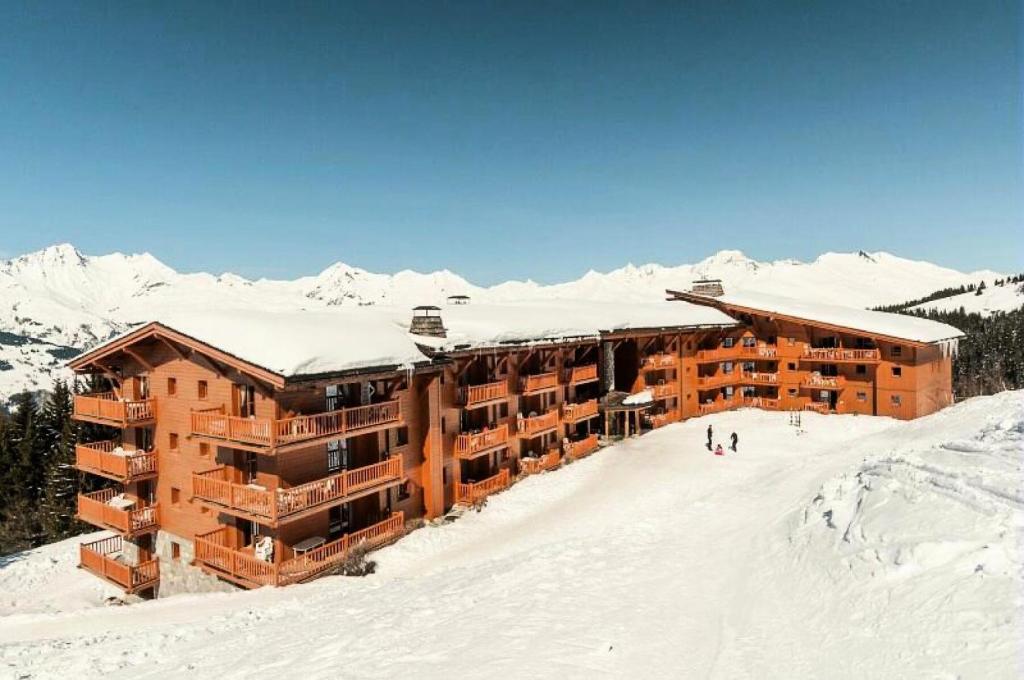 Výhľad na hory alebo výhľad na hory priamo z apartmánu