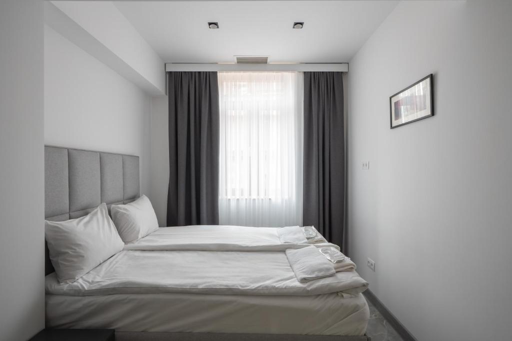RIS Central Apartments Yerevan - Two-Bedroom Apartment