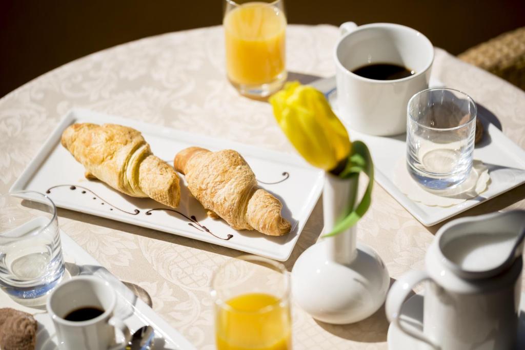 Frühstücksoptionen für Gäste der Unterkunft Remisens Hotel LUCIJA