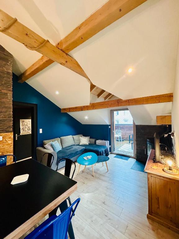 Część wypoczynkowa w obiekcie Chez Alixe - Appartement avec terrasse