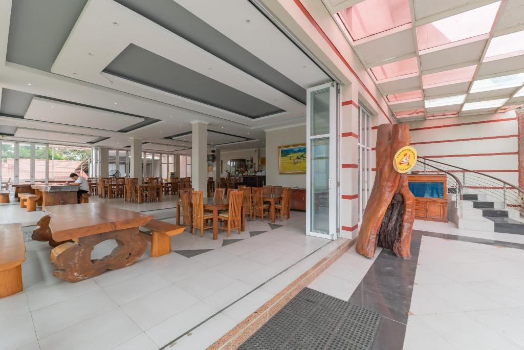 Posezení v ubytování Urbanview Resort Botol Cisarua Puncak Bogor