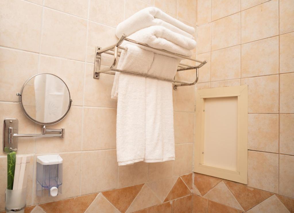 Vannituba majutusasutuses Riyadh Al Deafah Hotel