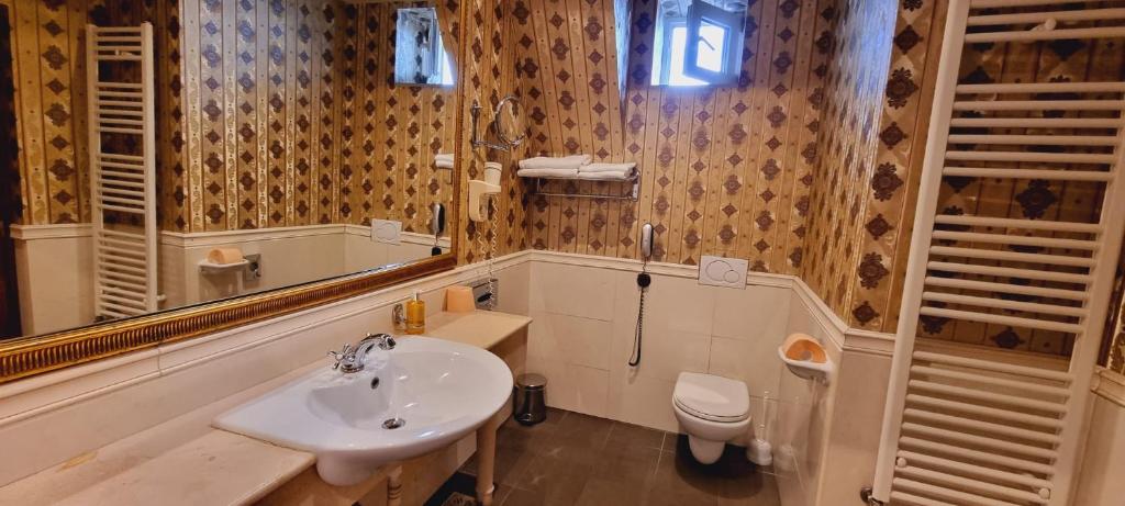 Topaz Boutique - Resim 7