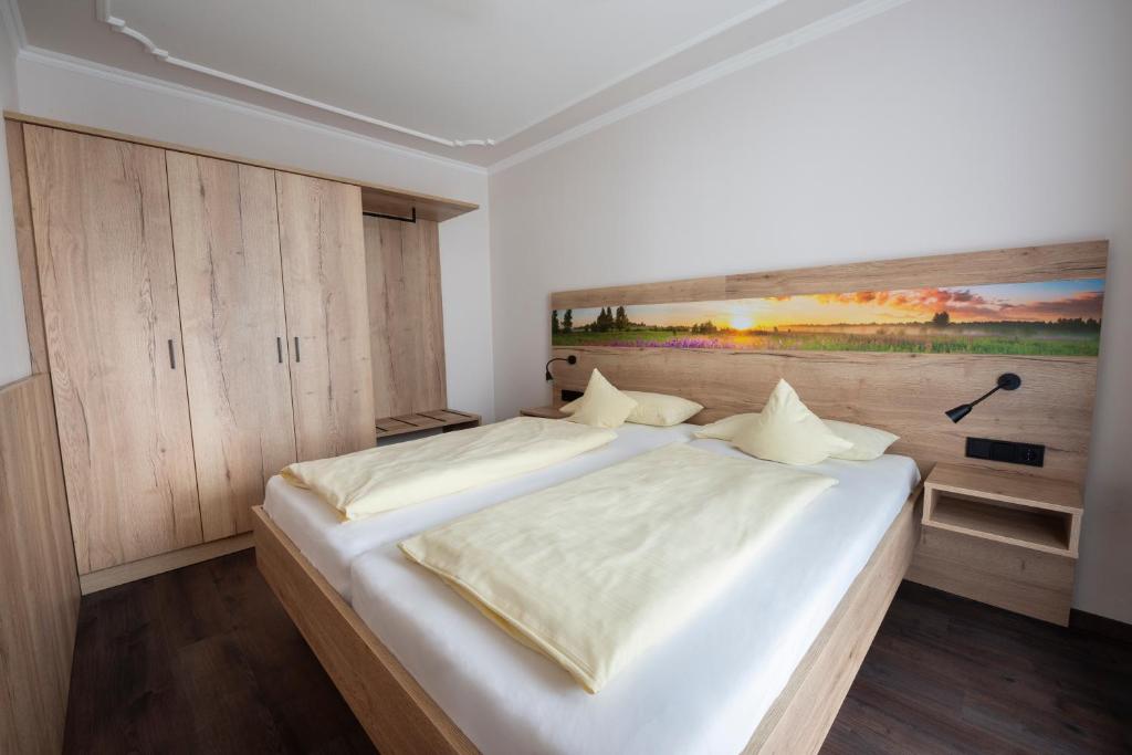 Ferienwohnungen KUR-ECK - 14