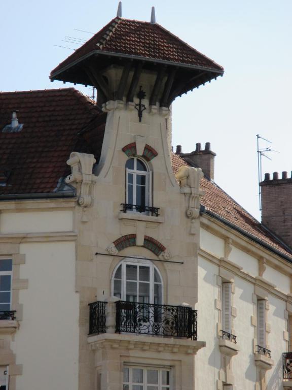 Budova, kde se hotel nachází