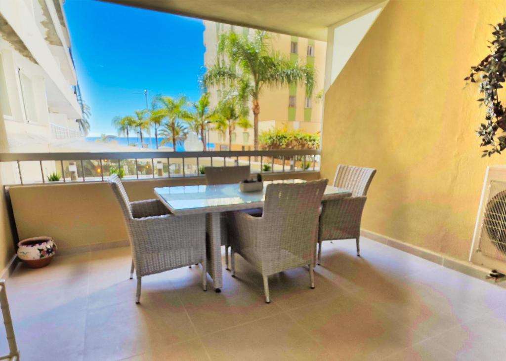 Central Two Bedroom Apartment on the Second Line of the Beach in Marbella.