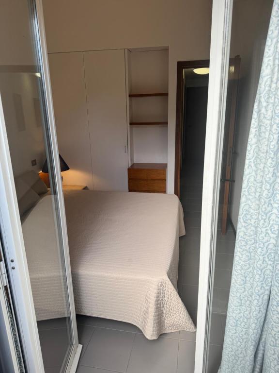 Postel nebo postele na pokoji v ubytování Miramare apartments