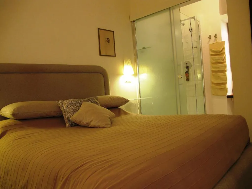 Quiriti House, Roma, Italia