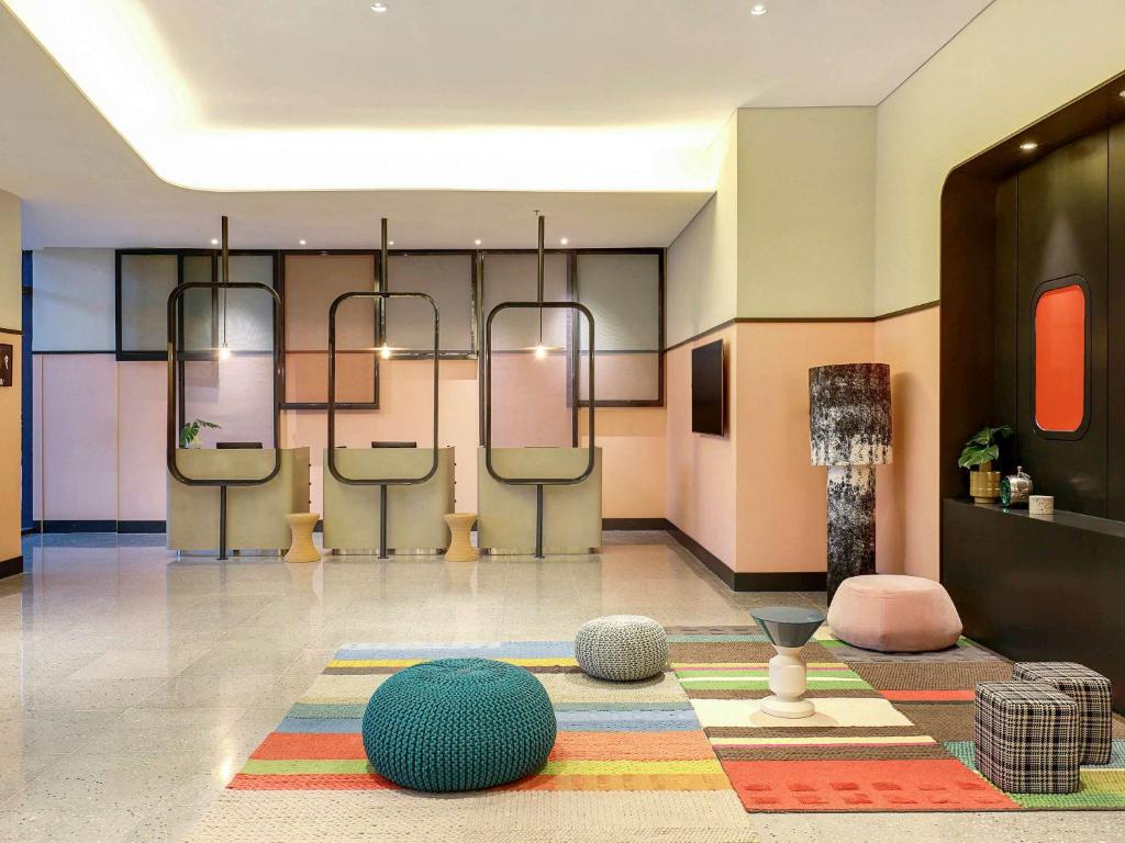 Foto sihtkohas Jakarta asuva majutusasutuse ibis Styles Jakarta Tanah Abang galeriist
