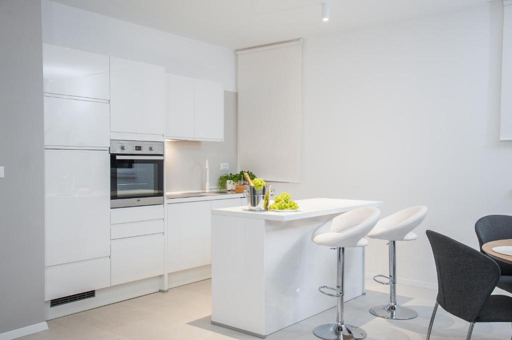 Apartments Deja Views - Žnjan beach - 16