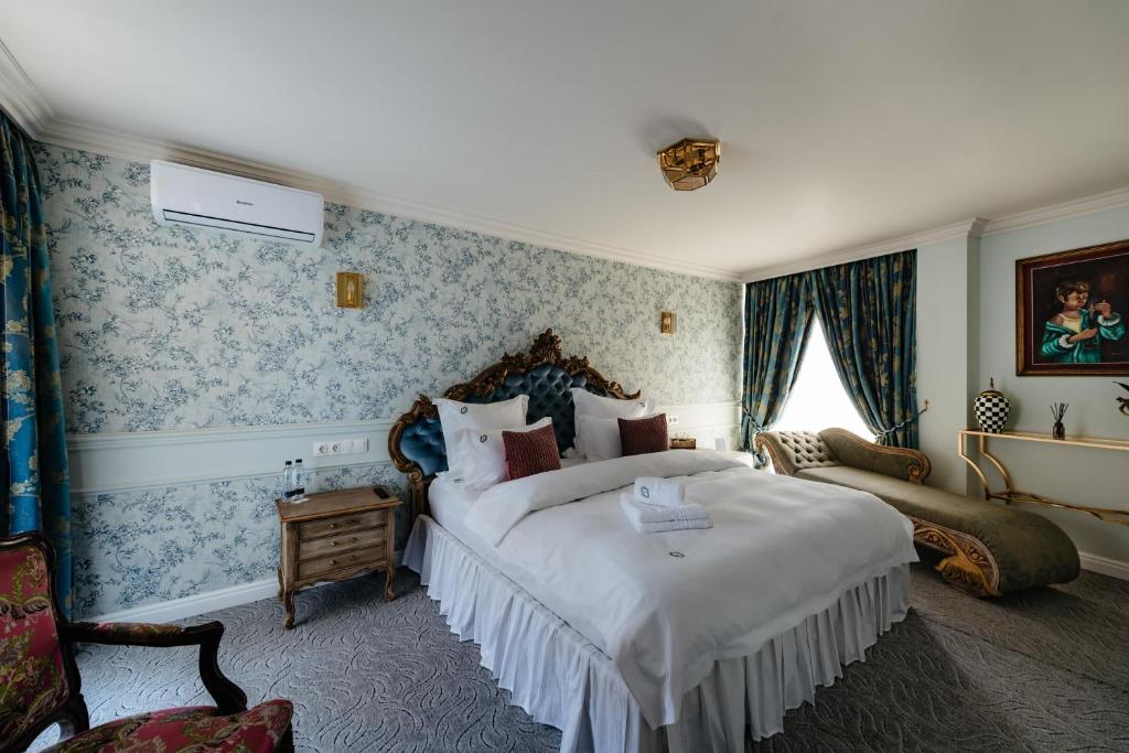 Ateneea Luxury Rooms - Resim 42